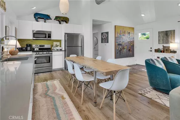 990 Akron RD, Templeton, CA 93465