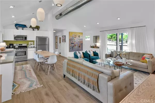 990 Akron RD, Templeton, CA 93465