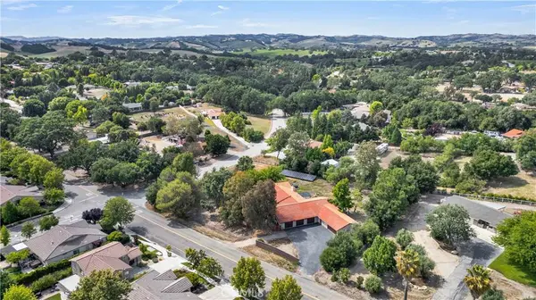 870 Peterson Ranch, Templeton, CA 93465