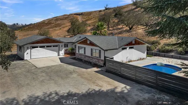 3925 Hillcrest