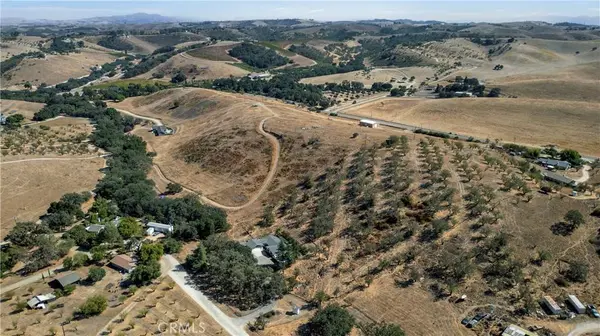 3925 Hillcrest, Templeton, CA 93465