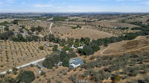 3925 Hillcrest, Templeton, CA 93465
