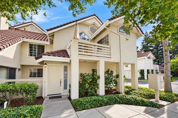 7321 Cronin CIR