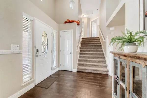 933 Colson CT, Galt, CA 95632