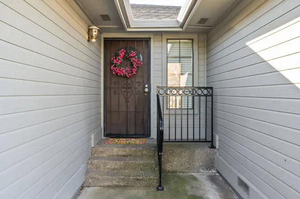 105 Graeagle CT, Roseville, CA 95678