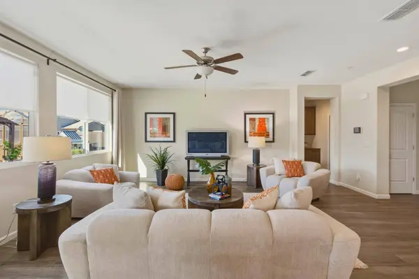 1820 Coastline CT, Plumas Lake, CA 95961