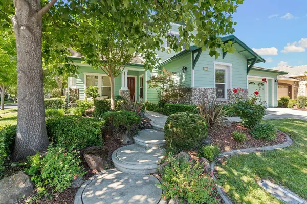 2800 Ingleton LN, Sacramento, CA 95835