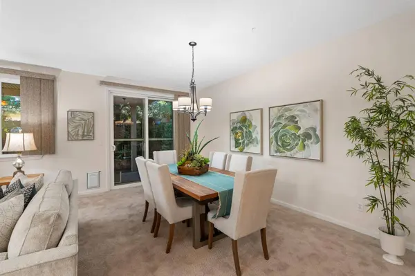 7441 Chatsworth CIR, Elk Grove, CA 95757