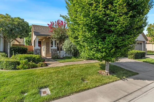 7441 Chatsworth CIR, Elk Grove, CA 95757