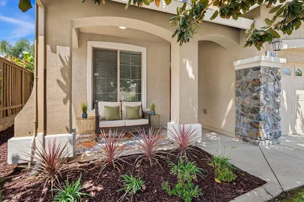 1823 Ravenna WAY, Roseville, CA 95747