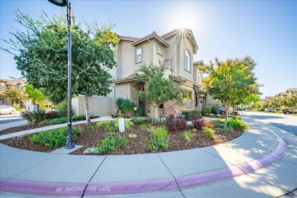 7241 Orchard CIR, Penryn, CA 95663