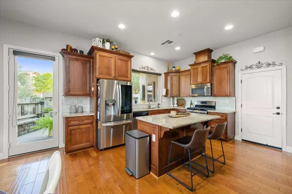 7241 Orchard CIR, Penryn, CA 95663