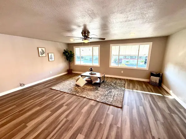 142 Sage ST, Citrus Heights, CA 95621