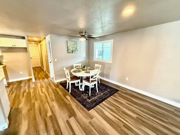 142 Sage ST, Citrus Heights, CA 95621