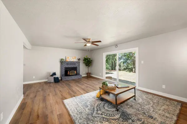 1115 Pine Vista LN, Meadow Vista, CA 95722