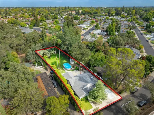 806 Jo Anne LN, Roseville, CA 95678