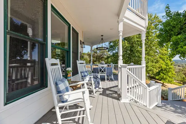 12413 Lakeview Way, Grass Valley, CA 95949