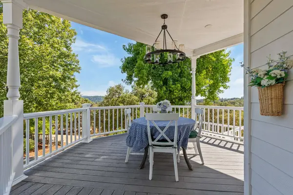 12413 Lakeview Way, Grass Valley, CA 95949