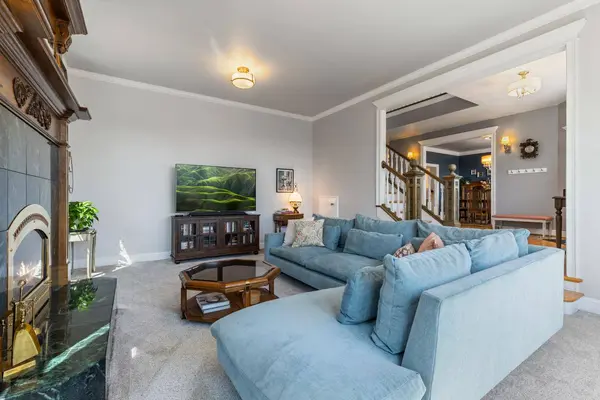 12413 Lakeview Way, Grass Valley, CA 95949