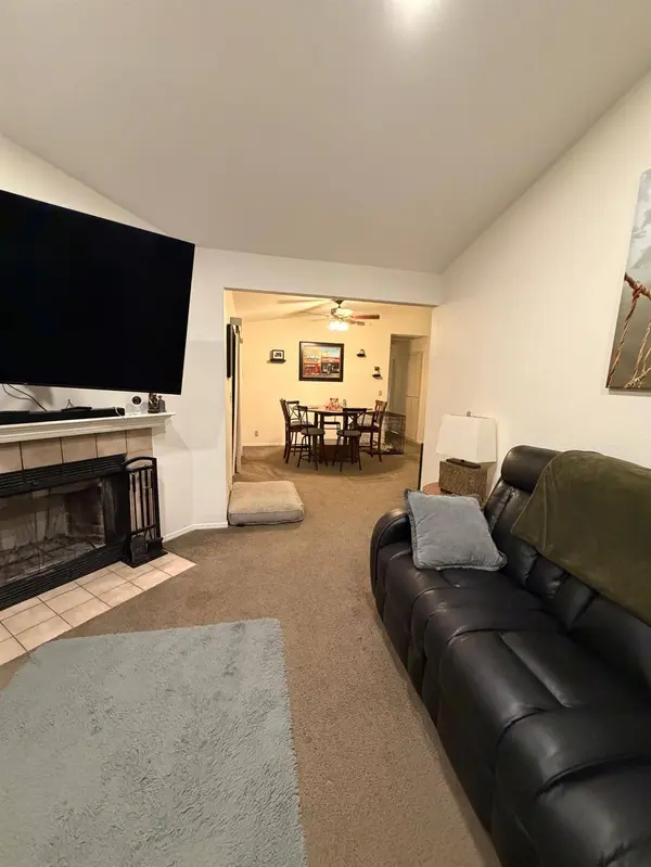 2249 Country Villa CT #20, Auburn, CA 95603