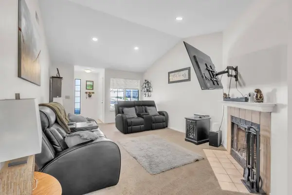 2249 Country Villa CT, Auburn, CA 95603