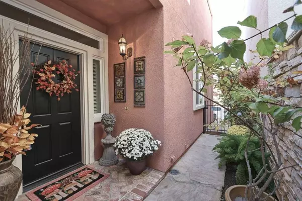 2742 Via Villaggio, Sacramento, CA 95864