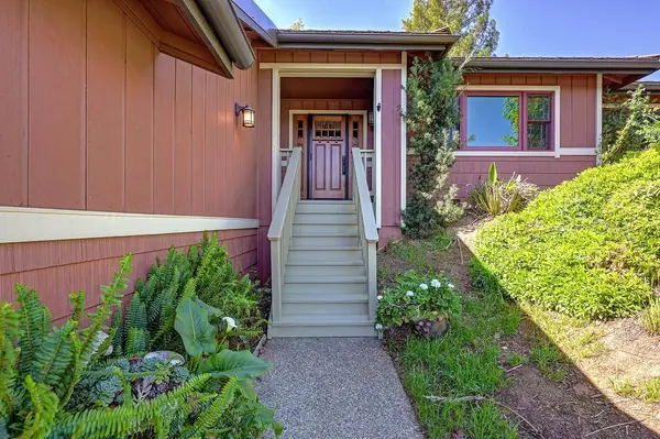 467 Platt CIR, El Dorado Hills, CA 95762