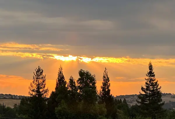 467 Platt CIR, El Dorado Hills, CA 95762