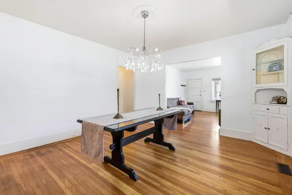 3170 Carly WAY, Sacramento, CA 95816
