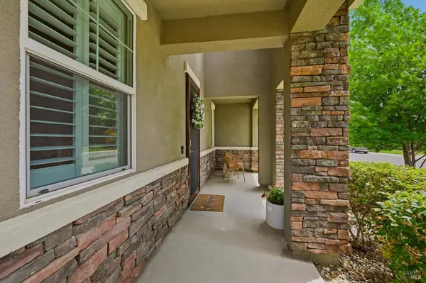 124 Shubin WAY, Vacaville, CA 95687