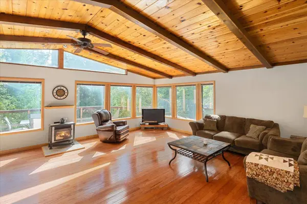 2187 Sierra Pkwy, Dorrington, CA 95223