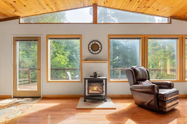 2187 Sierra Pkwy, Dorrington, CA 95223