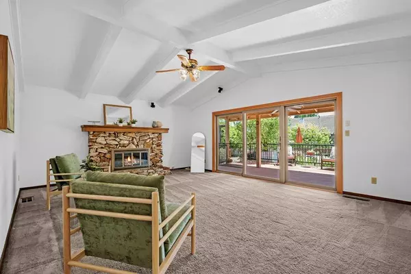 151 Canyon Rim DR, Folsom, CA 95630