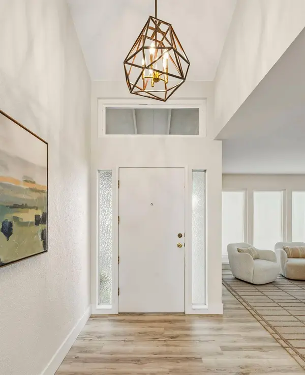 8858 Kona WAY, Orangevale, CA 95662