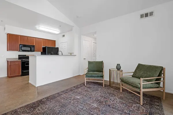 1191 Whitney Ranch Pkwy #833, Rocklin, CA 95765