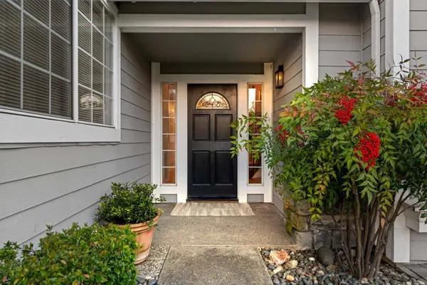 3370 Emerson DR, Roseville, CA 95661