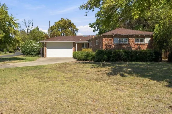 3131 Whitney AVE, Sacramento, CA 95821