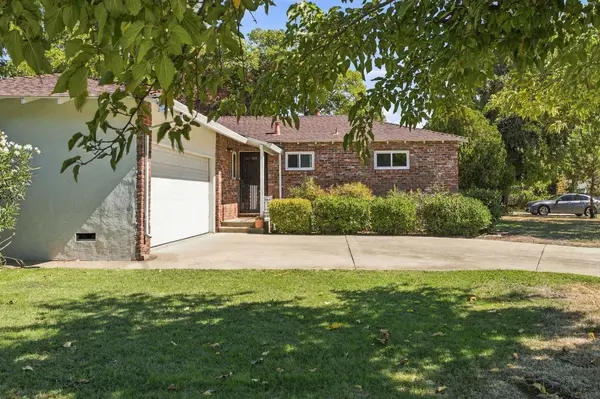 3131 Whitney AVE, Sacramento, CA 95821