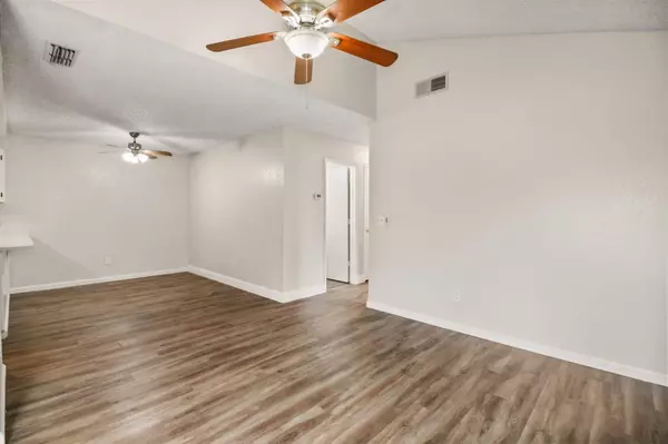 340 R ST, Lincoln, CA 95648