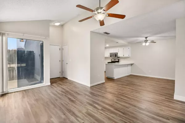 340 R ST, Lincoln, CA 95648