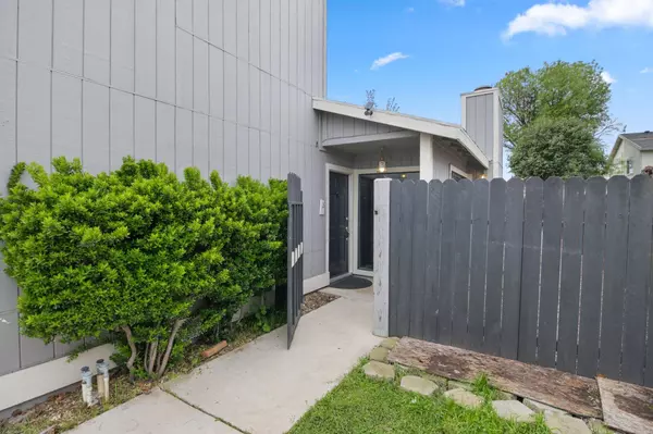 340 R ST, Lincoln, CA 95648