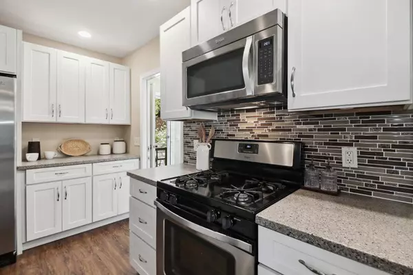 8970 Phoenix AVE, Fair Oaks, CA 95628