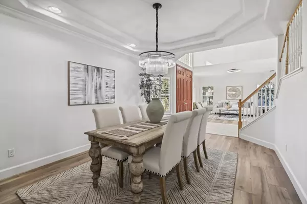 1664 Krpan DR, Roseville, CA 95747