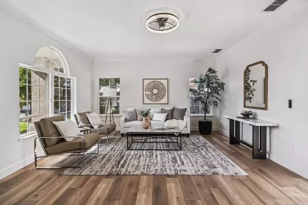 1664 Krpan DR, Roseville, CA 95747