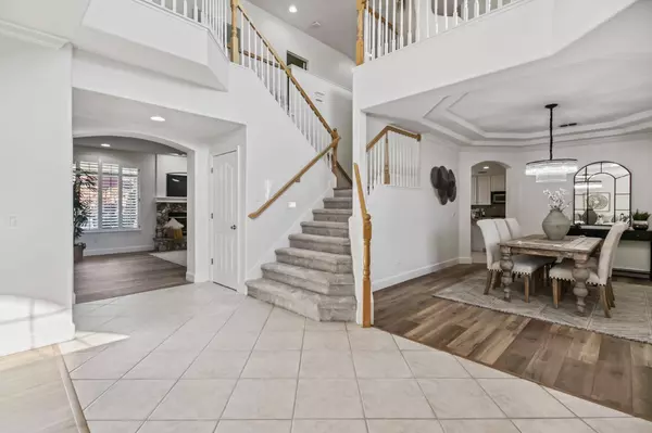 1664 Krpan DR, Roseville, CA 95747