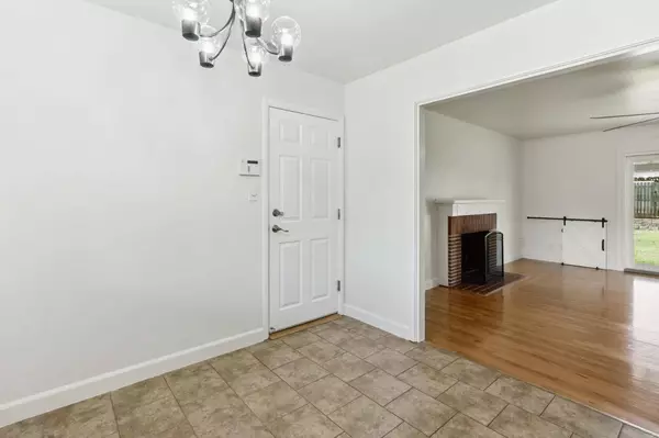 8809 Jonnie WAY, Fair Oaks, CA 95628