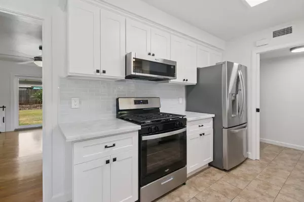 8809 Jonnie WAY, Fair Oaks, CA 95628