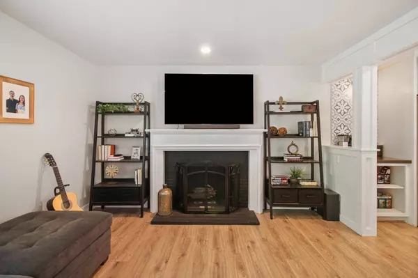 2703 King Richard DR, El Dorado Hills, CA 95762