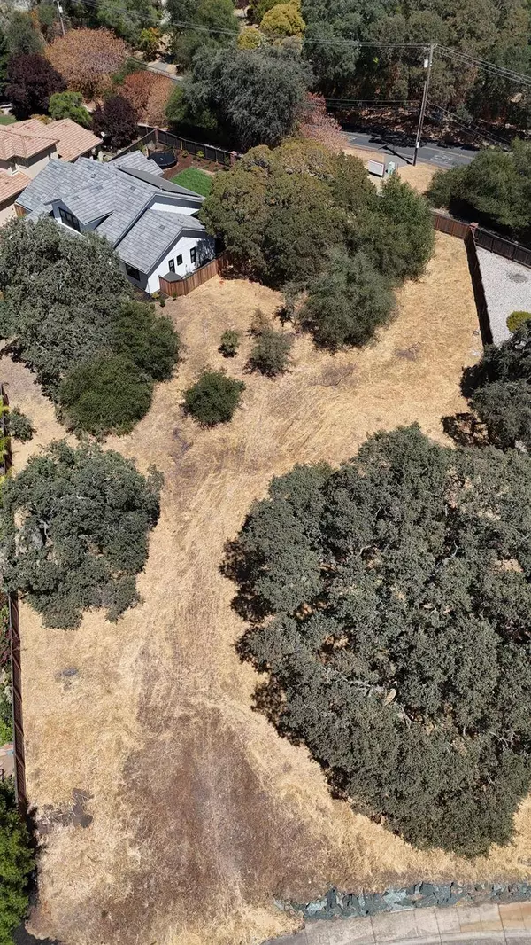 683 Avalanche Peak WAY, Folsom, CA 95630