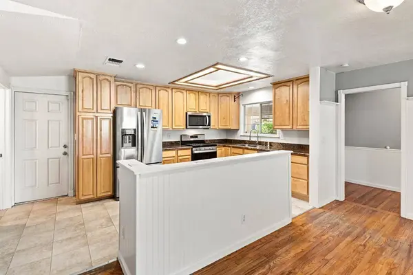 6616 Pepperwood WAY, Carmichael, CA 95608